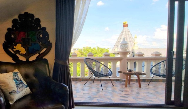 POTTERLAND Luxury Pool Villa Pattaya Walking Street in Pattaya