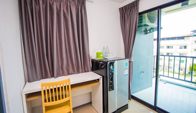 Promsook Apartment in Chonburi