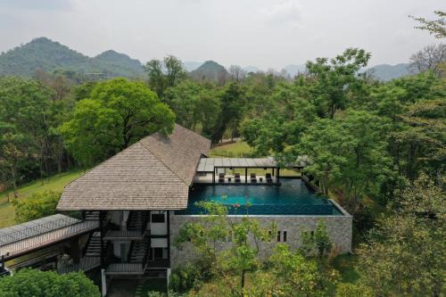 Rain Tree Khao Yai Hotel in Pak Chong