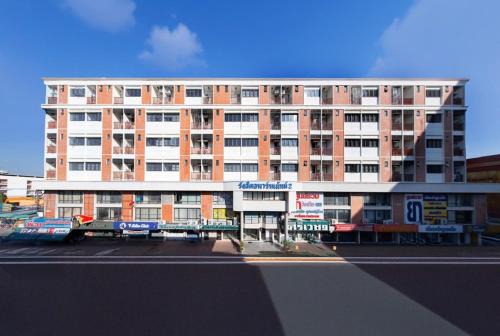 Rangsit Apartment II in Rangsit