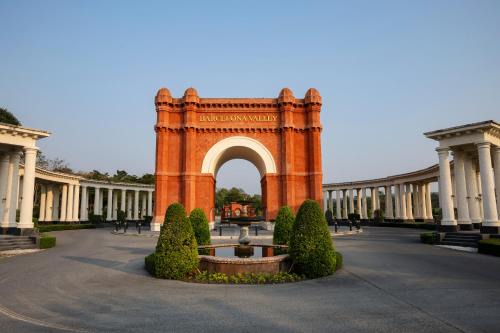 Rayong Royal Residence in Ban Chang