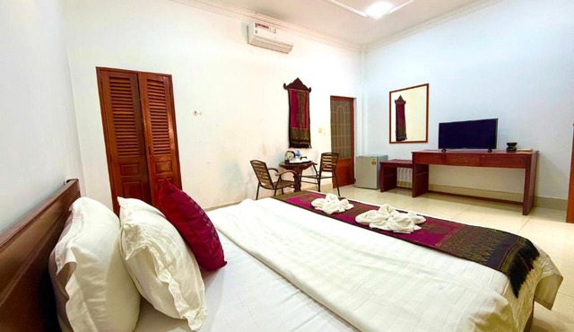 Reaksmey Meanrith Guesthouse and Residence in Sihanoukville