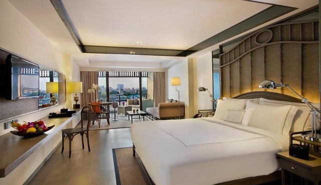 Riva Surya Bangkok in Bangkok