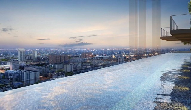 Rooftop pool shopping mall gym train boat bus walk 5 min wifi room top floor in Krung Thep Maha Nakhon