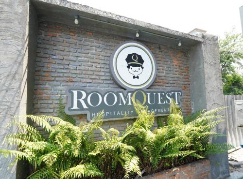 RoomQuest Bangkok Don Mueang Airport in Bangkok