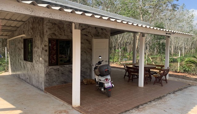 San Fan Home in Tambon Chak Don
