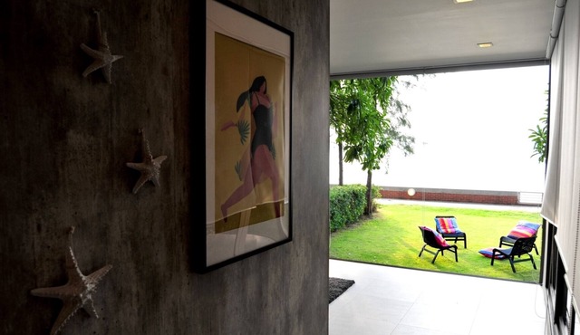 Sandbox House · Beach House by the Sea | 20 mins from Pattaya city
