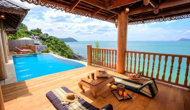 Santhiya Koh Yao Yai - Royal Grand Pool Villa in Tambon Phru Nai