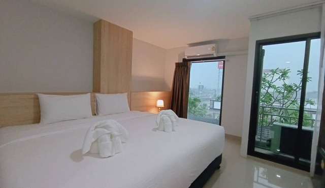 Sasi Nonthaburi Hotel in Bang Bua Thong