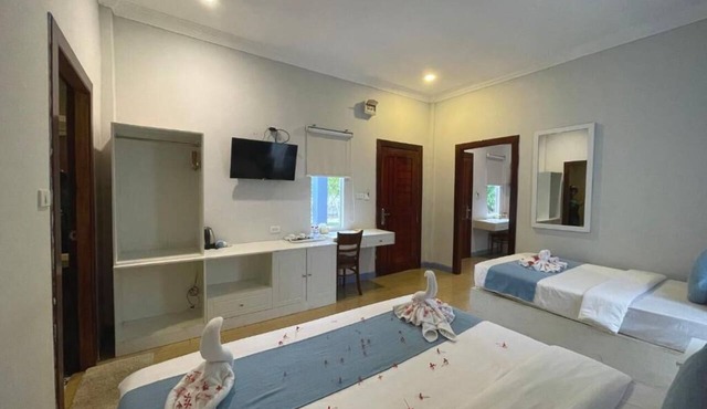 Scarlet Sails Resort Koh Rong in Koh Rong