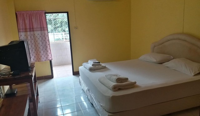 Sema Nakhon Hotel in Sung Noen