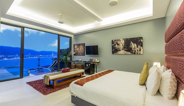 (SHA+)Superior Jacuzzi Suite in Patong in Phuket