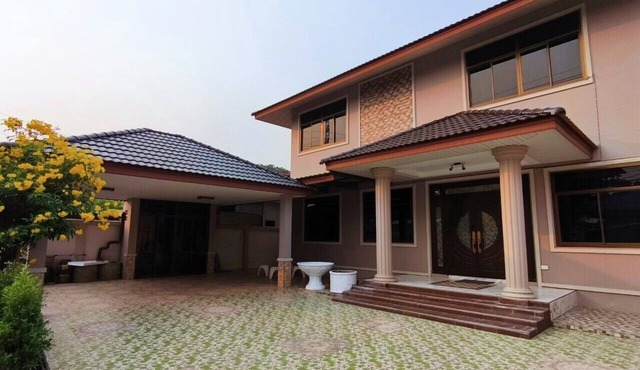 Siri House | Private house, quiet, Chiang Mai city in Chiang Mai