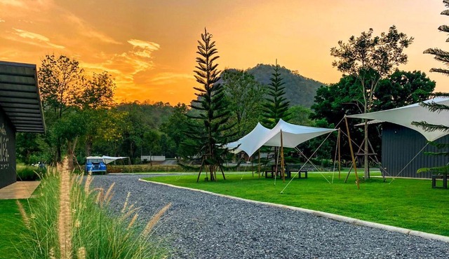 Skugga Farm - Suites and Cabin in Mae On