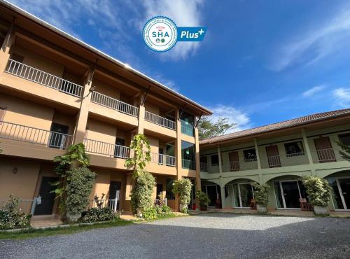 Srichada Hotel Khaolak - SHA Extra Plus in Khao Lak
