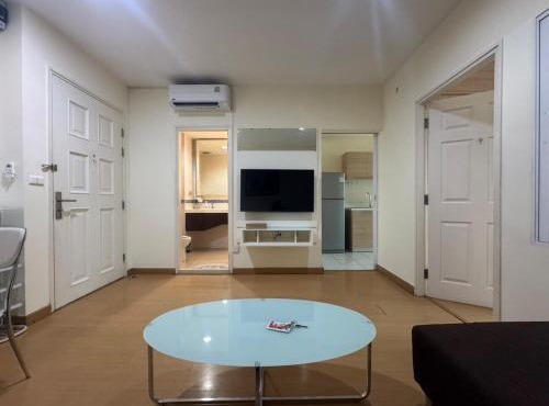 Sukhumvit 65 Swimming Pool Gym Good View High floor fast WiFi in Bangkok