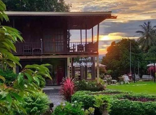 Sum sumbuy Homestay in Wang Thong