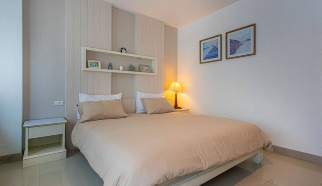 Sunny Studio in Heart of Patong (9 min to Beach) in Tambon Patong