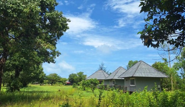 Sunset Island Retreat2 in Ban Nok Na