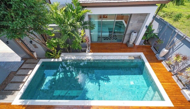 Teak 4+1Bedroom Luxurious Pool Villa Bangtao Beach in Choeng Thale