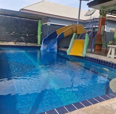 ThawornSuk Pool Villa in Hua Hin