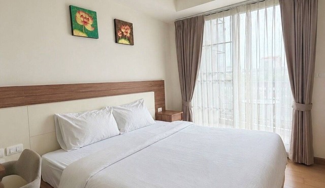 The Astra Luxe Suite-B604 Prime Location in Central Chiang Mai Cozy & Modern in Chang Wat Chiang Mai