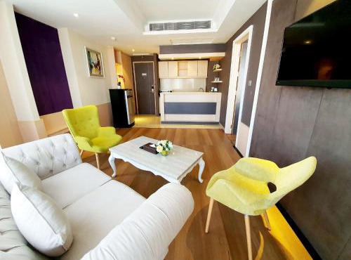 The Bazaar Hotel Bangkok - MRT Lat Phrao Ratchadapisek in Bangkok