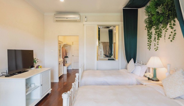 The Cathay Resort Chiang Mai in San Sai