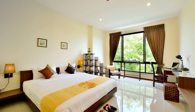 The Choice Hotel - Adults Only in Bangkok