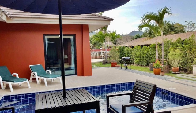 The Eight Boutique Pool Villa Huahin in Tambon Cha-am