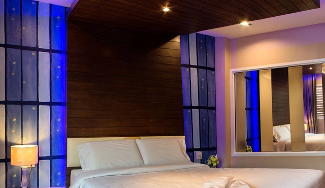 The Ring Hotel in Hat Yai