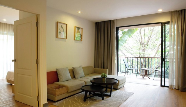 The Silver Palm Wellness Resort, One Bedroom Residence, 1 extra-large double bed in Krung Thep Maha Nakhon