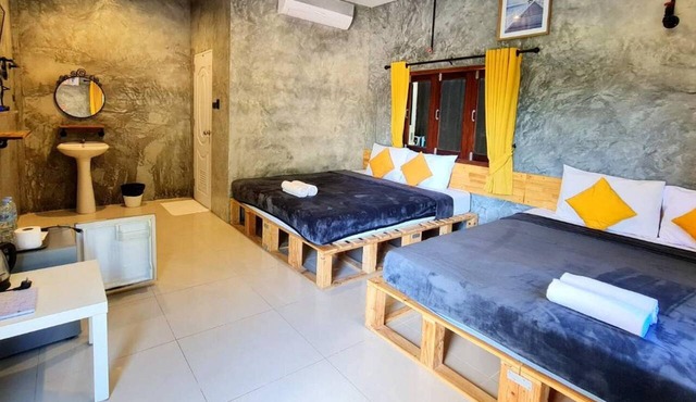 The Toy Hoteru Resort in Klaeng