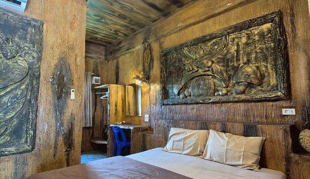 Timberland and Fruit Resort in Suan Phueng