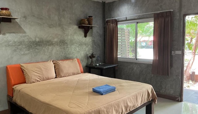 Tree and coffee resort V14 in Prakhon Chai