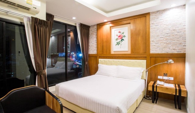 Triple B Boutique Residence in Si Racha