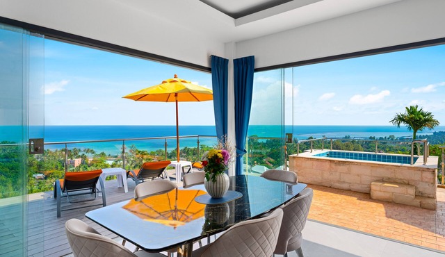 Tropical Villa a new stunning sea view Villa in Koh Samui