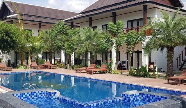 Vang Vieng Savanh Sunset View Resort in Vang Vieng