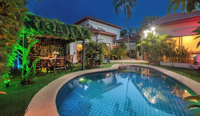 VIEW TALAY VILLA - PATTAYA HOLIDAY HOUSE WALKING STREET in Pattaya