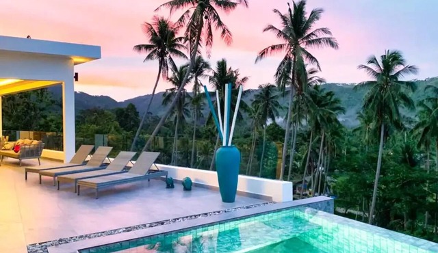 Villa Camille - Sea View - 4 Bedrooms in Koh Samui