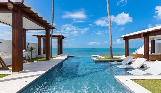 Villa Hanna Luxury Beachfront in Koh Samui