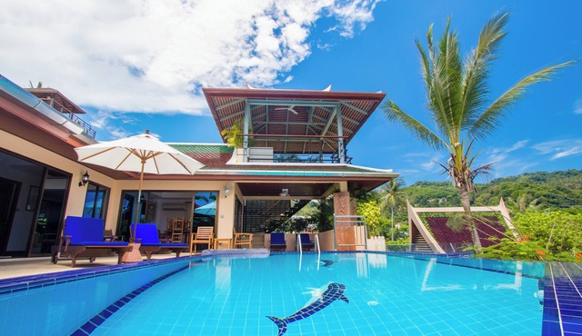 Villa Malee , Sea View Infinity Pool, Staff, Chef in Tambon Karon