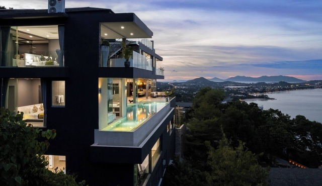 Villa Moonstar 4 bedroom with Pool & Oceanview in Koh Samui
