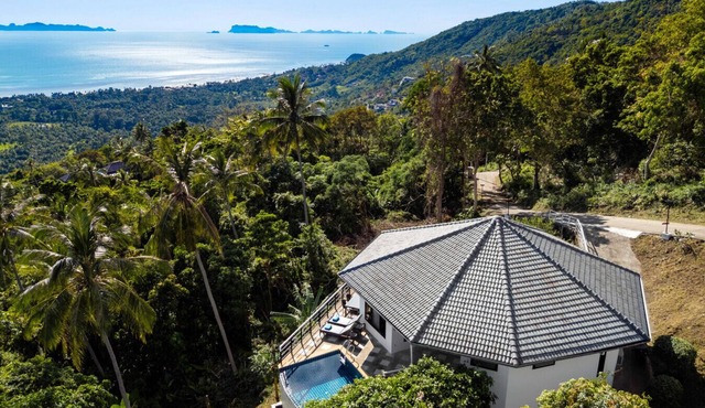 Villa Sunrise at Paradise Villag in Koh Samui
