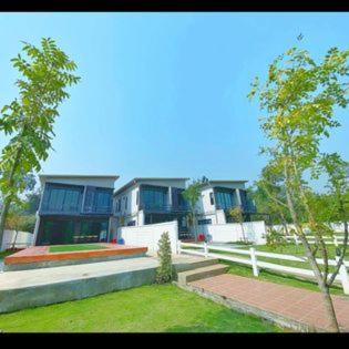 Villa in Ban Kaeng Raboet