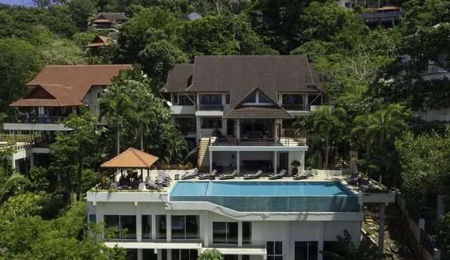Villa Yoosook Luxury sea view villa patong beach phuket pooltable fitness staff in Tambon Patong