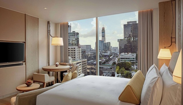 Waldorf Astoria Bangkok in Bangkok