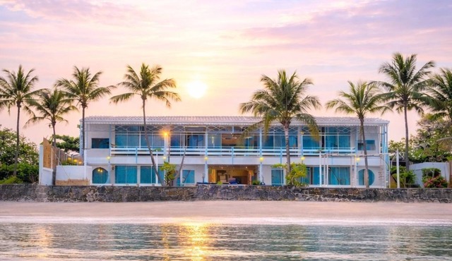 Wander at Bayside 19 | Whole Beachfront Mansion (sleeps 28) in Hua Hin