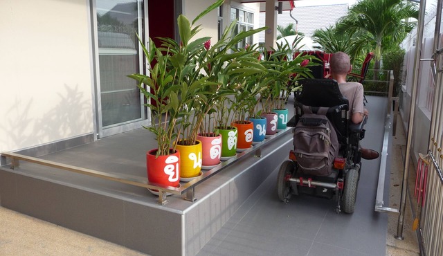 Wheelchair accessible Pool Villa Red, 3b/2b for disabled, sleep 6/8 in Hua Hin