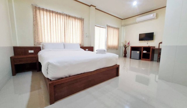 Wind Hill Resort Ranong in Ranong